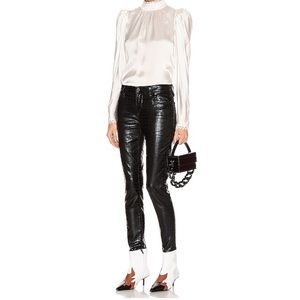 Frame Denim Le High Skinny Crop Jeans in Noir Croc